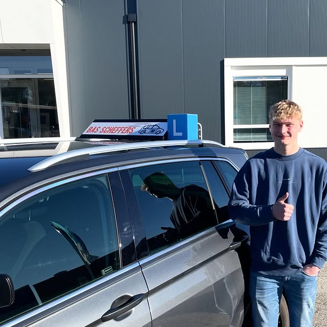 Geslaagde leerling van Autorijschool Bas Scheffers